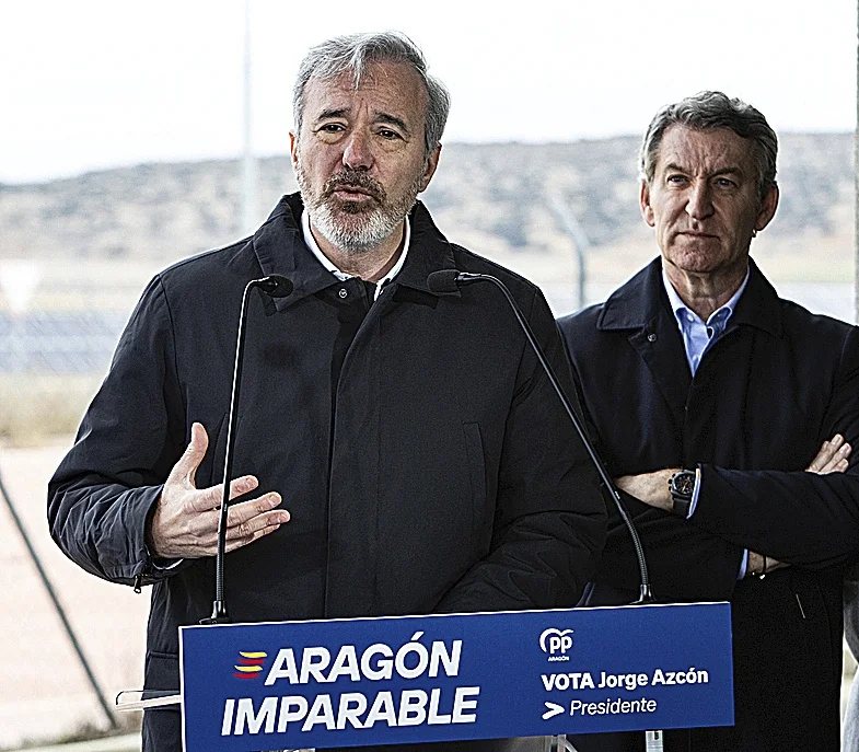 El PSOE advierte sobre el crecimiento de Vox y su impacto en las elecciones.