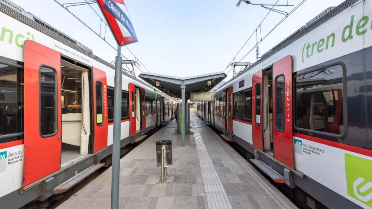 Los trenes de FGC garantizan el servicio a las personas mayores durante el temporal