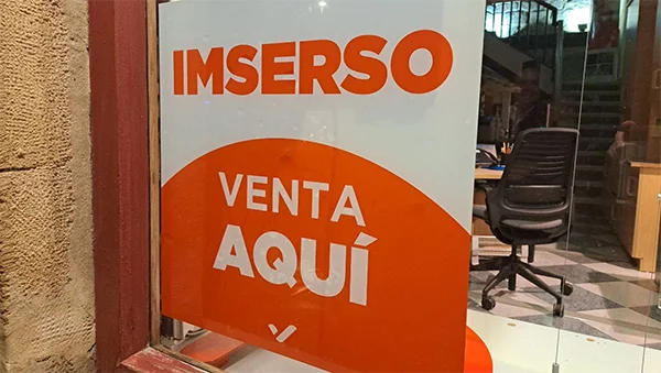 Viajes del Imserso para mayores sufren recortes por falta de presupuesto y alta demanda